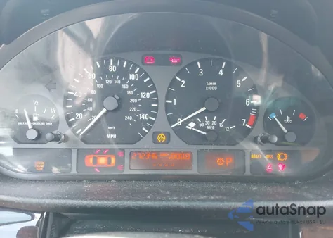 2004 BMW 325Xit из США, поврежденный, VIN WBAEP33434PF04167